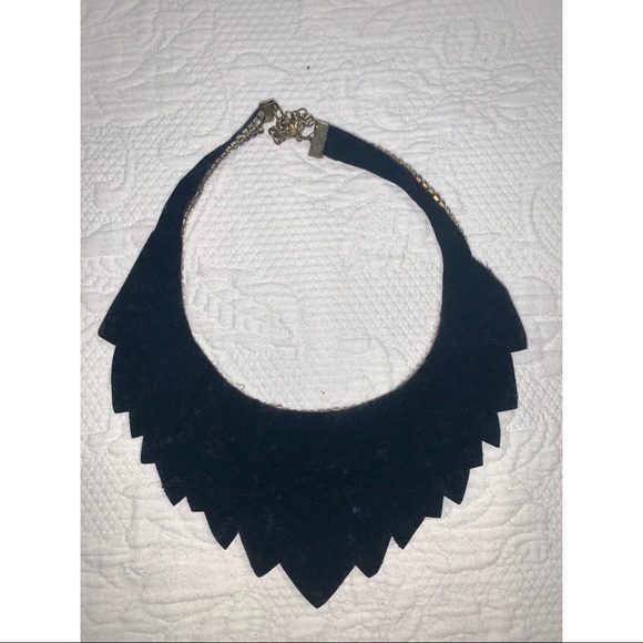 Colorful statement bib necklace (NWOT) - Picture 6 of 8